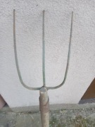 Widły 3 zębne do obornika ,siana PRL