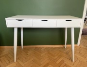 Biurko / konsola / toaletka biała Agata Meble