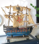 Wielki drewniany model żaglowca hiszpańskiego La Capitana 1626