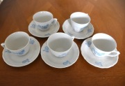 Porcelana Wałbrzych PRL 5 filiżanek + 5 spodków niebieskie kwiaty 