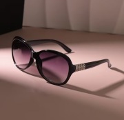 Damskie Luksusowe okulary przeciwsłoneczne - ze srebrnym - NOWE