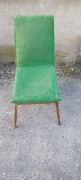 krzesło drewniane tapicerowane PRL
