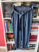 Lekkie spodnie Esmara 