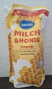 Kremowe delikatne mydło w płynie do rąk Bevola mleko i miód zapas 1l