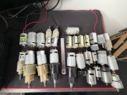 Zastaw 26 silniczków elektrycznych 12v i nie tylko RC sprawne.