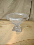 Kryształowy puchar , misa . Wys. 21,5 x śr. 28 cm.