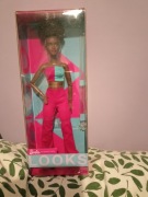 Lalka Barbie Signature Looks murzynka HJW81 made to move