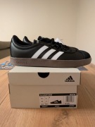 Adidas VL Court Base