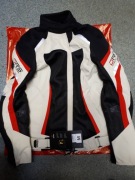 Kombinezon motocyklowy dwu częściowy