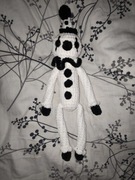 klaun na szydełku pluszak maskotka amigurumi rękodzieło  