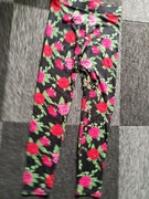 Spodnie-leginsy, damskie wiek 12/13 lat, 152/158 cm, czarne w róże