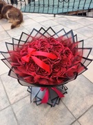 Bukiet róż ze wstążek. Wieczne róże. Dzień kobiet