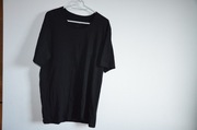 t-shirt r. XL Hugo Boss czarna