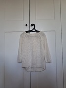 Biały sweter z rozcięciem na plecach, Zara