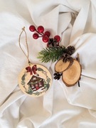 Drewniana bombka "Śnieżny domek"