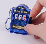 Breloczek Hazardzisty. Szczęście zawsze w zasięgu ręki.