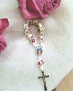 Porcelanowy Różaniec ze Świętą Rodziną (10-tka) Rękodzieło 