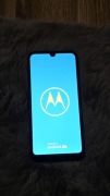 Motorola e6s 4G LTE, 6'1 cala, 2 Gb Ram, 32 Gb pamięci, cały zestaw + etui