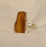 Pierścionek Srebro i Bursztyn