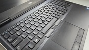Laptop DELL Precision i7 7530 + stacja dokująca DELL K20A