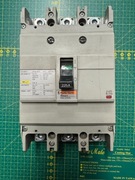 Wyłącznik 225A na tablicowy 