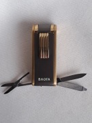 Zapalniczka kolekcjonerska Baofa z niezbędnikiem .  