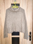 10 Szaro beżowy krótki sweter golf oversize rozmiar M