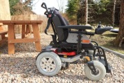 Wózek inwalidzki elektryczny PRIDE LIGHTNING z nowymi akumulatorami