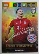 ADRENALYN FIFA 365 2017 ROBERT LEWANDOWSKI SIGNATURE #5