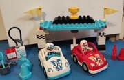 Lego Duplo samochody wyścigowe 10947