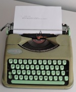 Hermes Baby szwajcarska maszyna do pisania