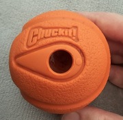 chuckit! piłka "gwiżdżąca", pomarańczowa, rozmiar M