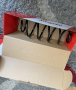 Dwie Sprężyny zawieszenia - Magnum SP089MT