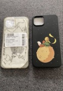 dwa etui na iPhone 13