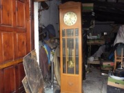 zegar    stojacy     firmy  gustaw  becker