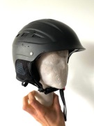 Kask narciarski snowboardowy XL 60-62 cm wentylowany czarny bdb stan