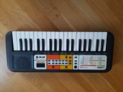 Mały keyboard Yamaha PSS-F30 
