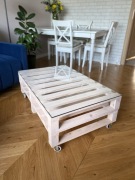 Stolik kawowy z palet 