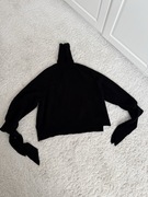 Czarny sweter golf Zara s/36 z wiązaniami na rękawach