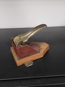 Stary dziurkacz do papieru