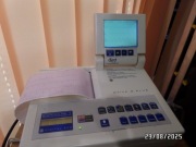 APARAT EKG   z monitorem  + kpl elektrod + łącznik do elektrod