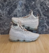 Oryginalne męskie buty Nike Lebron Ghost 15 rozm.44,5