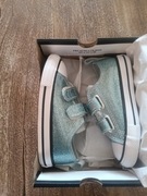 Converse Chuck Taylor All Star Low TD nowe rozmiar 24