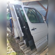 Sprinter 906 drzwi prawe różne kolory nowe