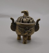 Podstawa na kadzidła w kształcie orła z pokrywką 5,5x5x3,2 cm