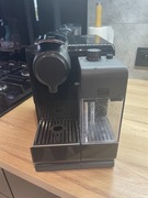 Ekspress Delonghi Lattissima Touch FI + kapsułki