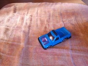 Samochód samochodzik auto autko zabawka model mały samochodzik 7cm