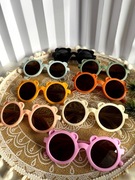 Okulary przeciwsłoneczne dla dzieci – model z uszkami, misie różne kolory!