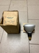 Żarówka fotograficzna Narva 500W reflektorowa NRD