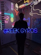 Greek Gyros Neon Ozdoba na Ścianę. Greckie Gyros LED Reklama Świetlna